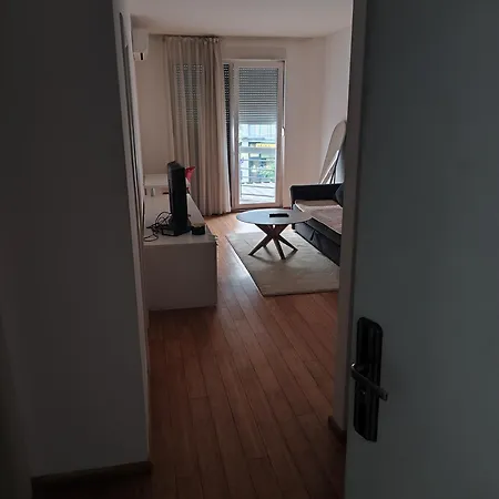 Apartamento City Hotel Apartman *